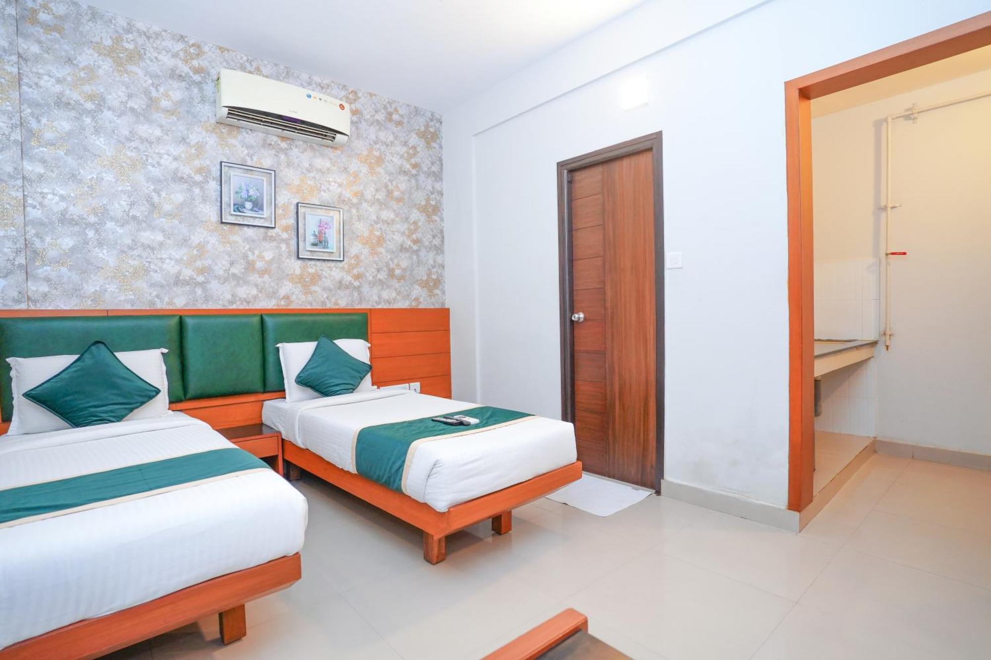 होटल Zaith Residency 2*